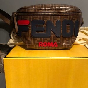 Brand new FENDI Fanny pack